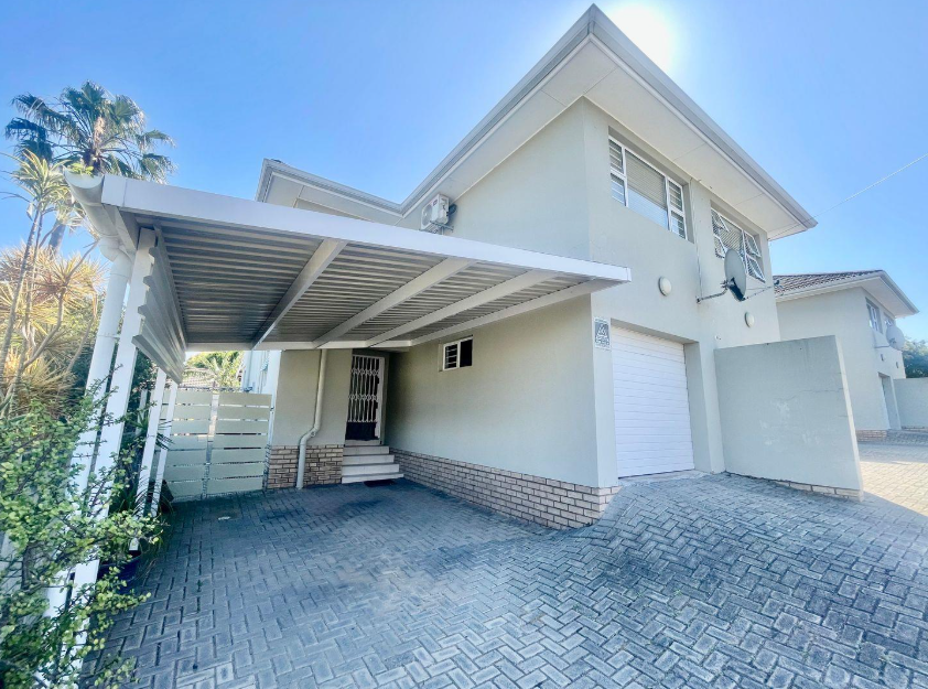 3 Bedroom Property for Sale in Beacon Bay North Eastern Cape